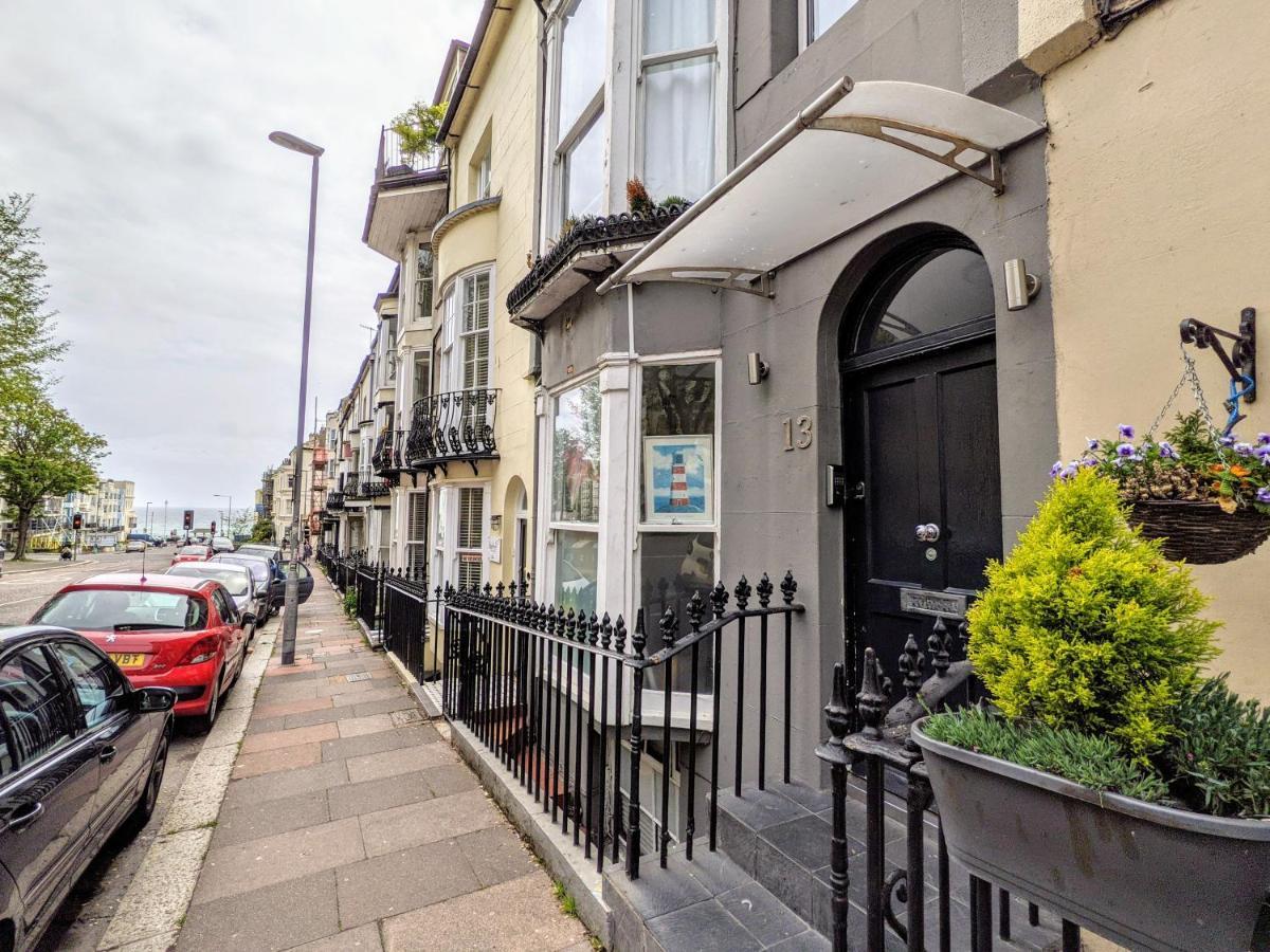 Ocean Breeze Rooms Brighton ภายนอก รูปภาพ