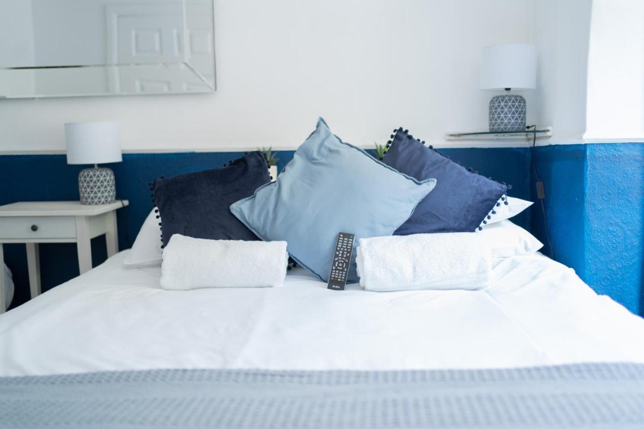 Ocean Breeze Rooms Brighton ภายนอก รูปภาพ