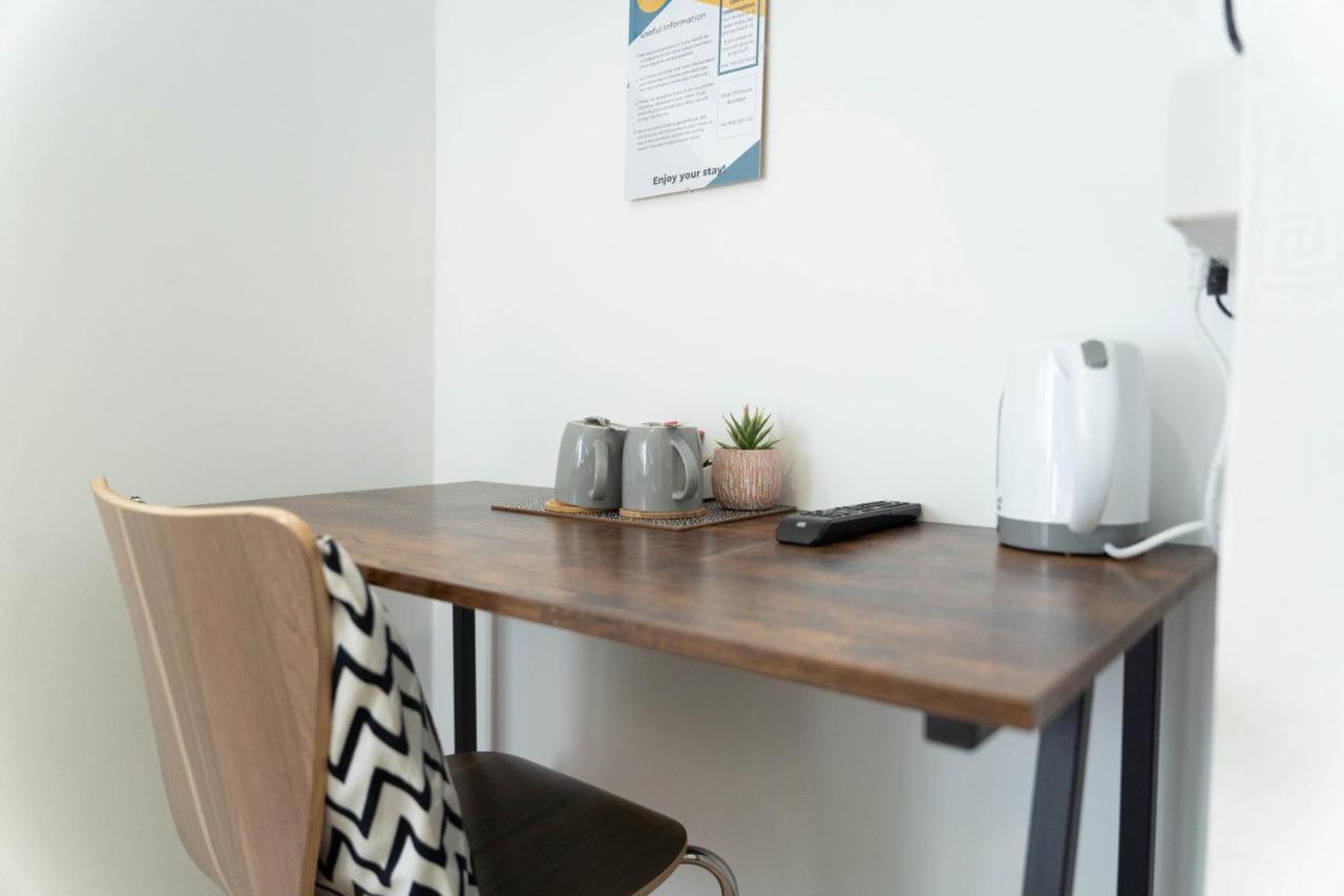 Ocean Breeze Rooms Brighton ภายนอก รูปภาพ